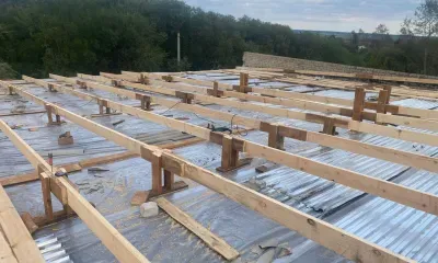 Улетевшую крышу возвращают на Дом культуры в Благовещенском округе