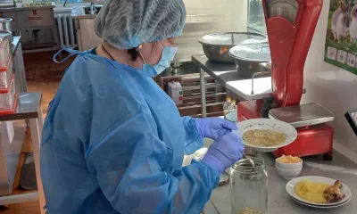 Роспотребнадзор проверил качество школьных обедов в селе Чигири