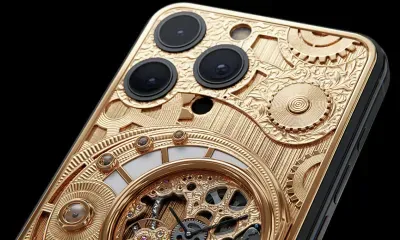 Новый iPhone 15 Pro представили в России с метеоритом и зубом динозавра