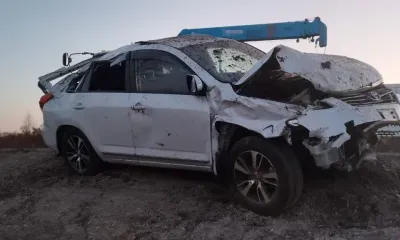 "Я подумал, весь в крови": патрульный спас водителя, слетевшего с трассы в Приамурье