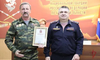 Награды ветеранам войск правопорядка вручили в Амурской области