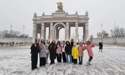 В усадьбах Толстого и Чехова побывали 44 школьника из Амурской области