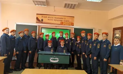 "Парту Героя" с именем российского летчика установили в Тынде