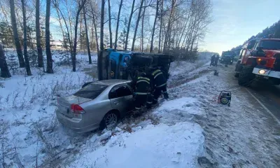 Машины слетели с дороги в Серышевском округе, на место выехали пожарные