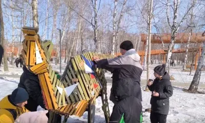 Амурозавр из дерева появился в Свободном