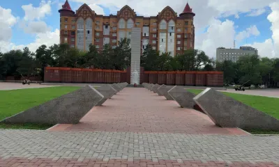 Памятники Благовещенска испортили хулиганы-художники