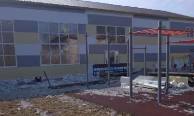 Спортивный зал достраивают для школы в Свободном