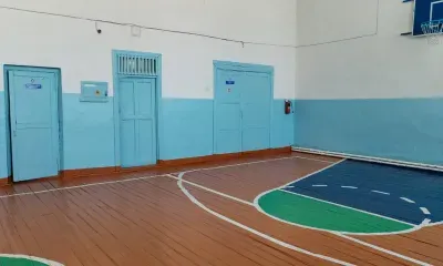 Безопасный пол появится в спортзале сельской школы в Белогорском округе