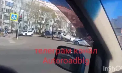 Водитель погиб после опрокидывания машины в Благовещенске