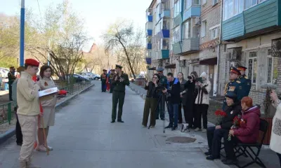 Юнармейцем стал 100-летний ветеран в Амурской области