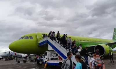 Выезд за границу станет возможным после уведомления ФСБ и внешней разведки 