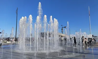 Аллею фонтанов превратили в место для купания амурчане