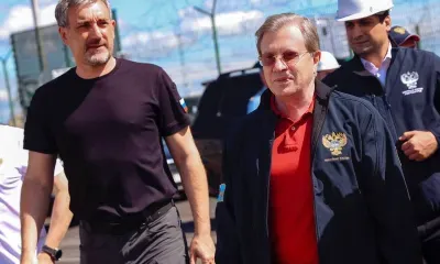 Студенты помогают строить пункт пропуска у моста через Амур