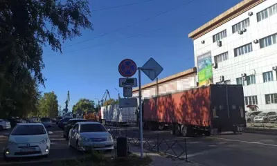 Чтобы не мешали: парковку для фур создадут в районе порта Благовещенска