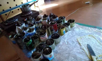 Ароматные окопные свечи изобрели волонтеры из Приамурья