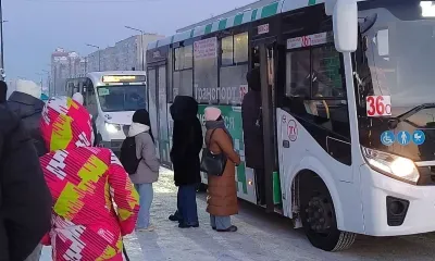 Жители Благовещенска жалуются на переполненные автобусы