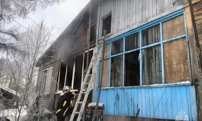 Мертвого мужчину нашли в горевшей квартире в Тынде