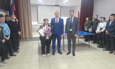 Вкладывает душу: повар сельской школы отмечена благодарностью губернатора 