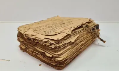 Псалтырь 19 века с крошащимися страницами вернули к жизни в Приамурье