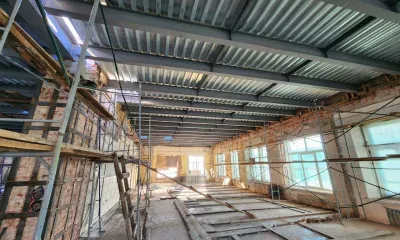 В Благовещенске завершают ремонт здания бывшего купеческого магазина