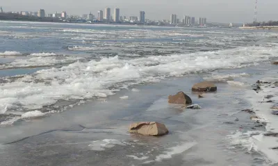 Амур готовится к спячке: ледоход идет по пограничной реке в Амурской области