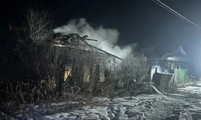 Два человека погибли при пожаре в одноэтажном доме в Свободном