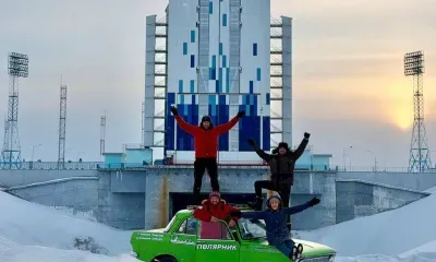 Четыре туриста и "Москвич": символ доступных путешествий проехал по Амурской области