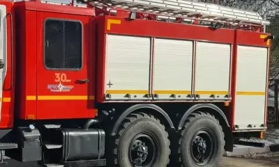 Лоджия загорелась в пятиэтажном жилом доме в Благовещенске