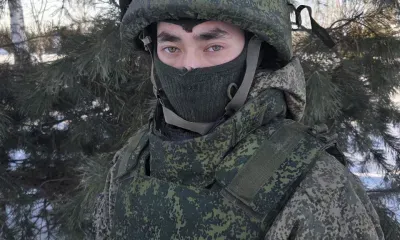 Боец из Приамурья отразил нападение после взрыва рядом с машиной