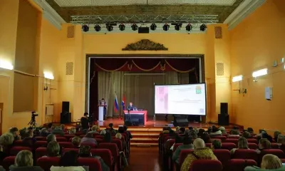 Амурчане спросили главу области о пассажирских перевозках, ремонте поликлиники, и благоустройстве поселков