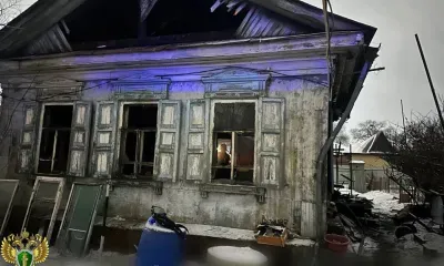 Пять человек погибли при пожаре в частном доме в Благовещенске