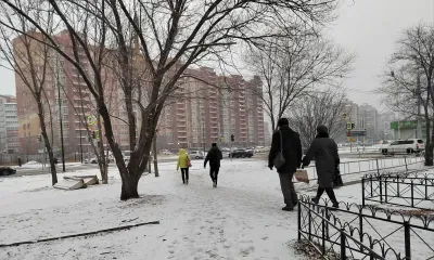 Специалисты объяснили амурчанам, почему дороги не могут быть расчищены от снега мгновенно