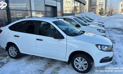 Автомобили от государства повторно получили амурчане, пострадавшие на производстве