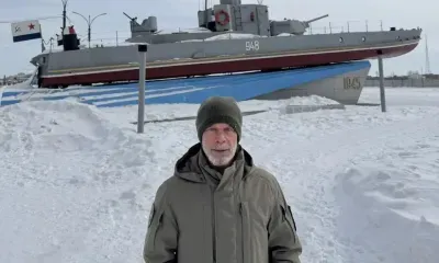 Известный певец Олег Газманов «оживил» с помощью нейросетей памятники Благовещенска 