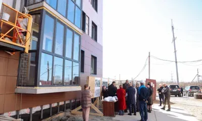 Василий Орлов оценил готовность первых домов в новом микрорайоне Белогорска