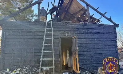 Мужчина спал во время пожара в доме в Приамурье