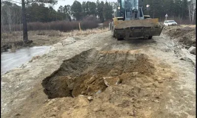 Власти Приамурья прокомментировали ситуацию с размывом дороги к селу