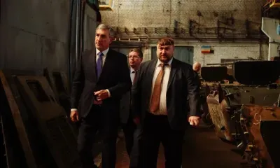 Благоустройство микрорайона, где проживают сотрудники бронетанкового завода, обсудили с Василием Орловым