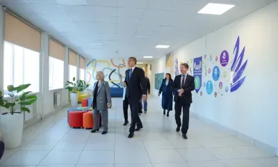 Василий Орлов посетил в Возжаевке обновленную школу перед ее сдачей