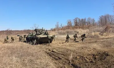 Военнослужащие из Приамурья освободили пункт противника и отразили контратаку в ходе учения