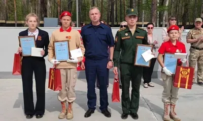 За спасение людей трое юных амурчан получили знак «Горячее сердце»