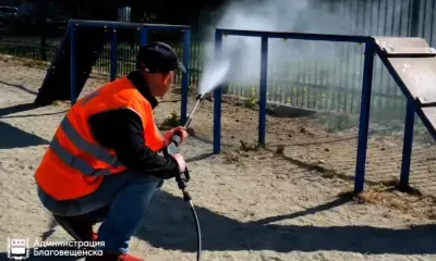 Площадку для собак привели в порядок в Благовещенске