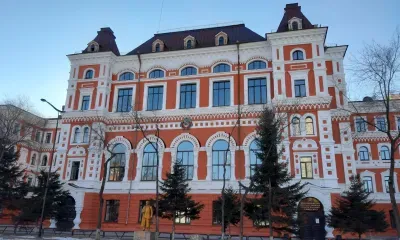 Память учителя учителей и художника с более чем 600 полотнами увековечат в Благовещенске 