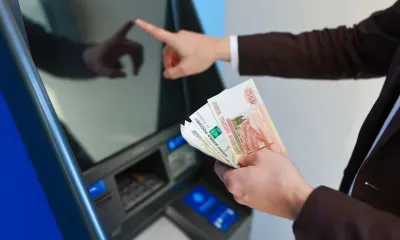 Опрос ВТБ: каждый пятый дальневосточник будет увереннее, получая зарплату раз в неделю