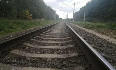 Подростку ограничили свободу за едва не сошедший с ж/д путей поезд