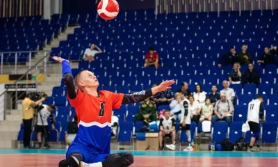 Ветераны СВО из Приамурья взяли серебро на турнире по волейболу сидя