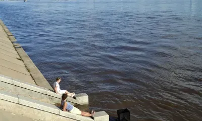 Международный заплыв оказался под угрозой из-за опасно поднявшейся реки