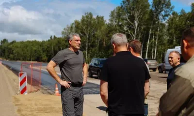 Эта дорога - лицо Амурской области: губернатор проверил, как обновляют аэропортовскую трассу