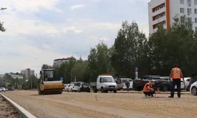 Дорогу к областной больнице в Благовещенске ремонтируют без полного перекрытия