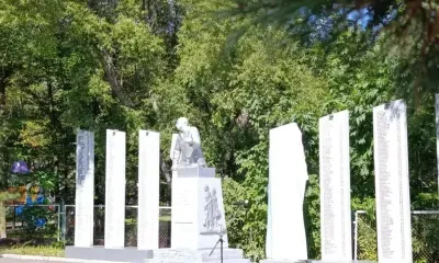 Стелы в память о репрессированных земляках открыли в Новобурейском